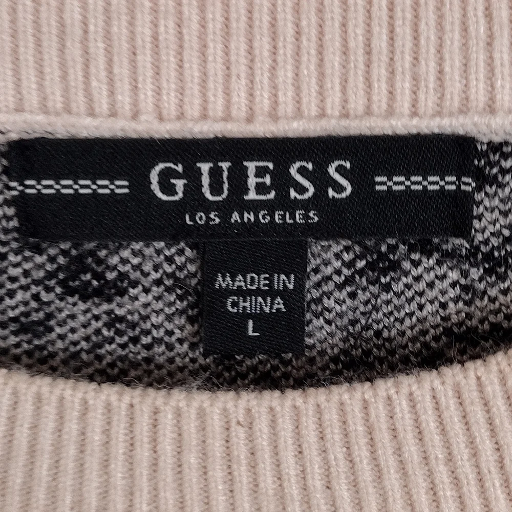 Guess Tamelia Black Cream Animal Print Cropped Sweater Size Large - Picture 5 of 15